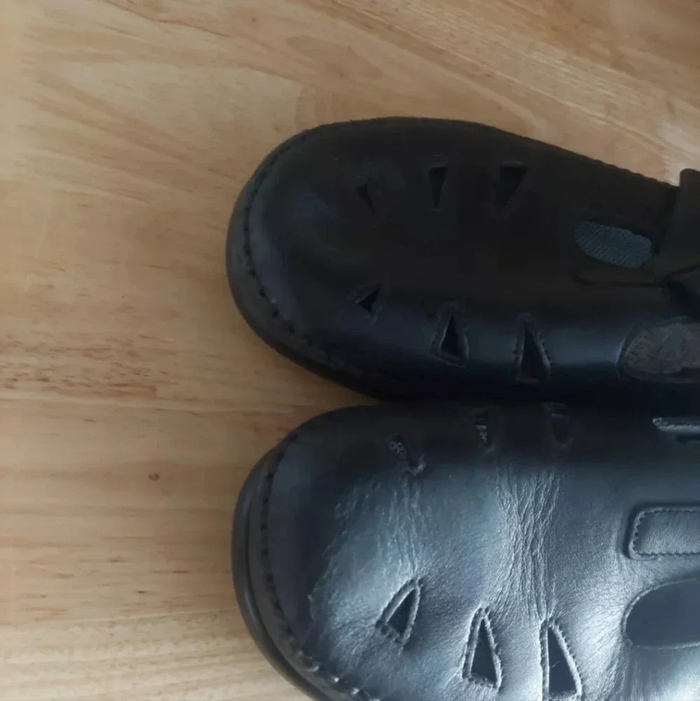 SAS Roamer Women's Size 11/12 black leather Mary Jane Loafers Tripad comfort